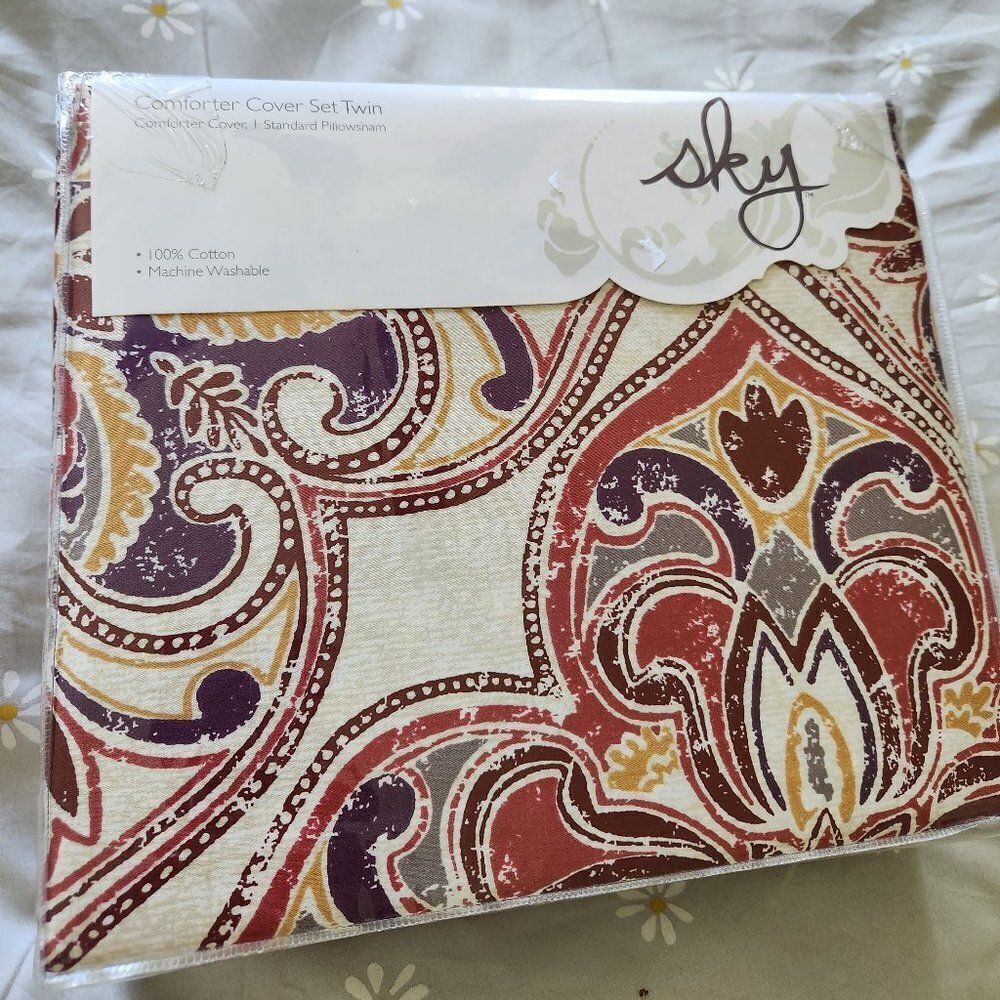 Sky Zophia Twin Duvet Cover and Sham